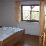 Bauernhofpension Buechsenschuetz * Harbshausen