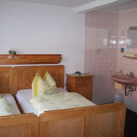 Bauernhofpension Buechsenschuetz Vakantieboerderij Harbshausen