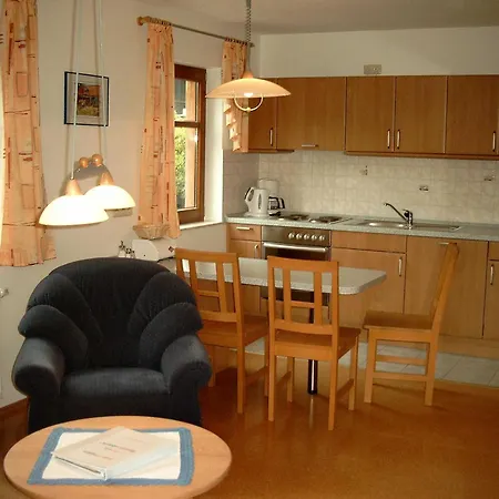 Bauernhofpension Buechsenschuetz Vakantieboerderij Harbshausen