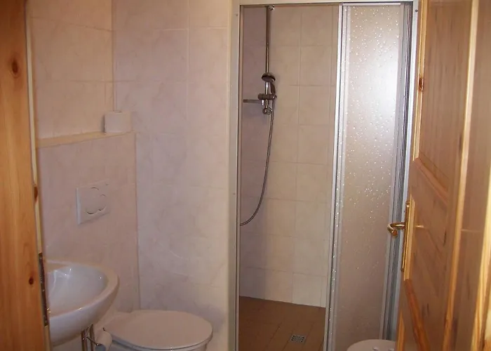 Bauernhofpension Buechsenschuetz مزرعة للإقامة *