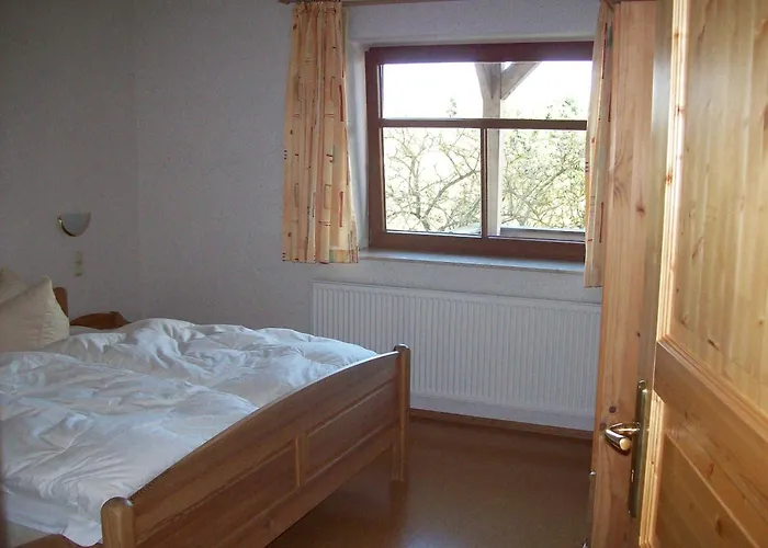 Bauernhofpension Buechsenschuetz * Harbshausen